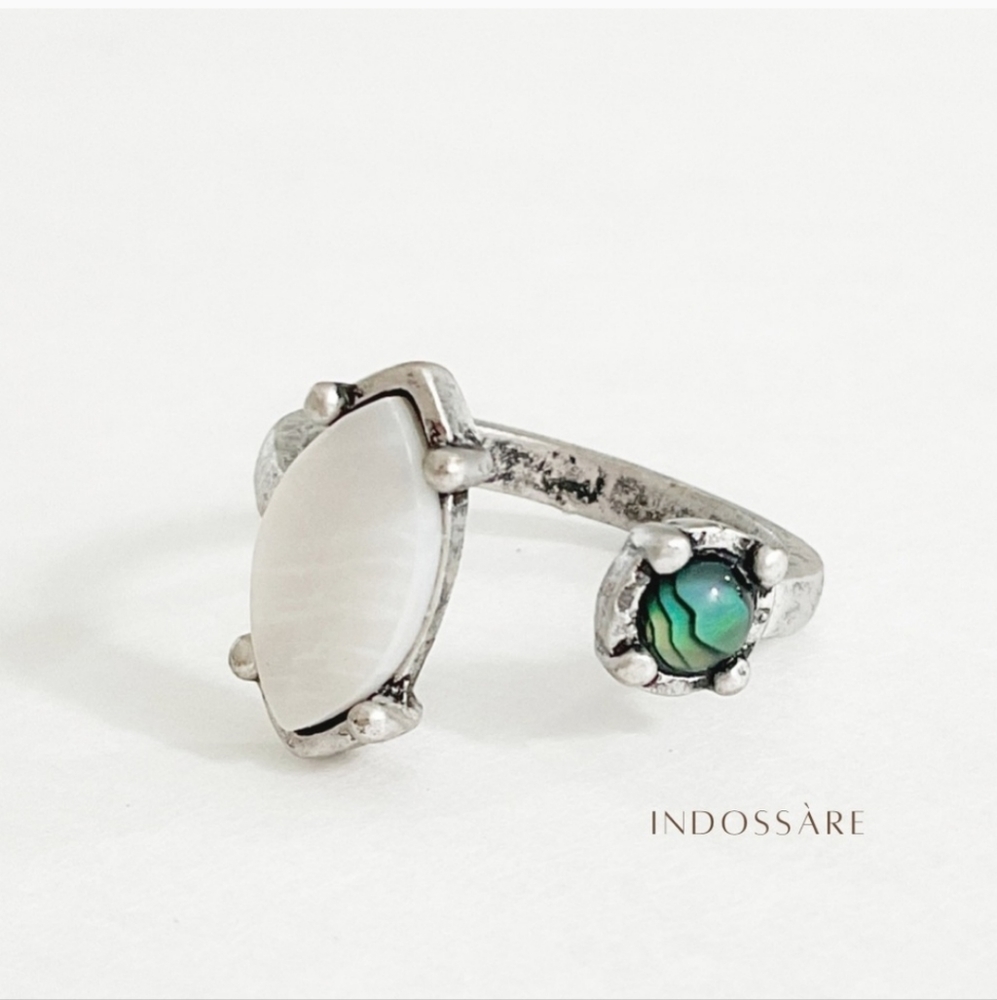 Natural Shell Silver Cuff Ring - Picture 2 of 3